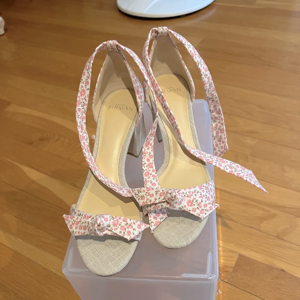 Alexandre Birman floral Clarita sandals, size 37, New!